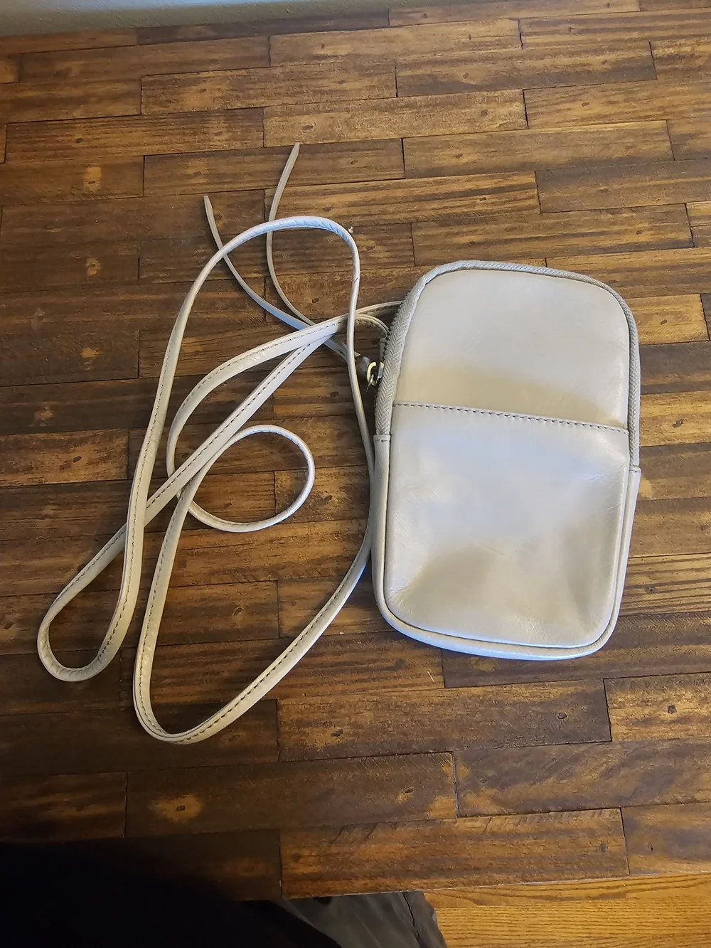 HOBO Light Gray Leather Crossbody Bag - Neutral Everyday Style